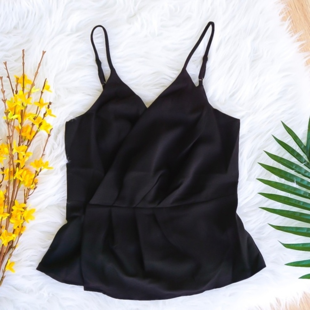Sahiri Black Top